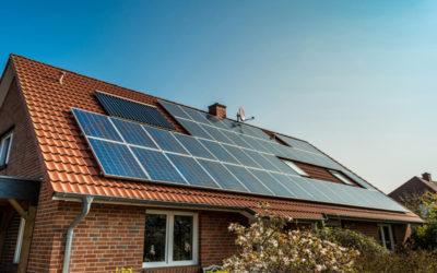 Cómo instalar placas solares en tu hogar: aspectos a tener en cuenta